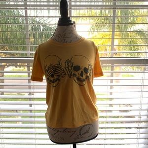 Mustard Skull tee